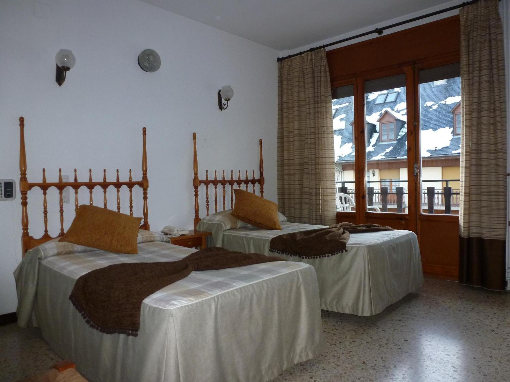 Hotel Garona Bossost Extérieur photo